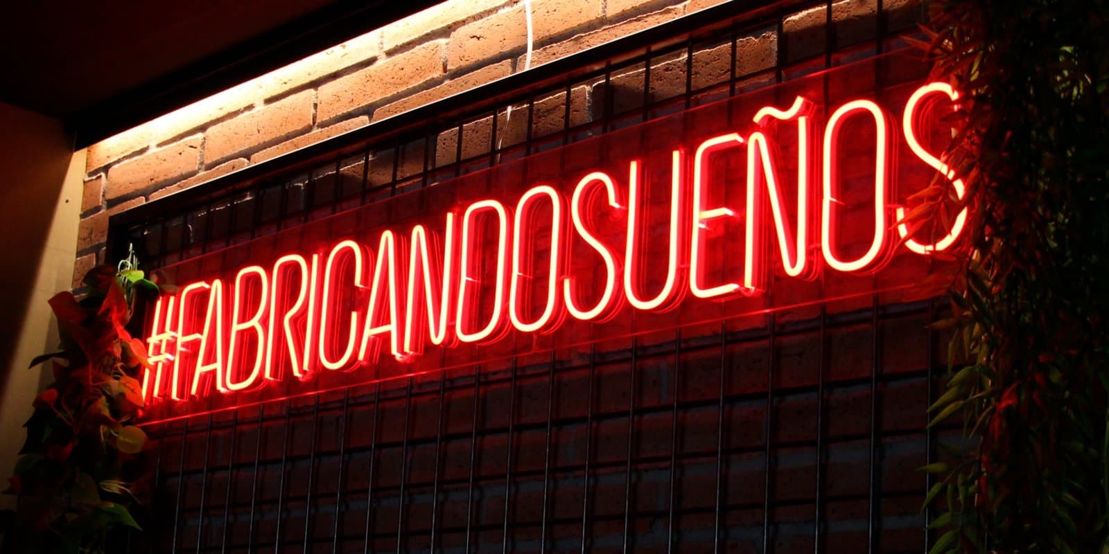 Neón #FabricandoSueños